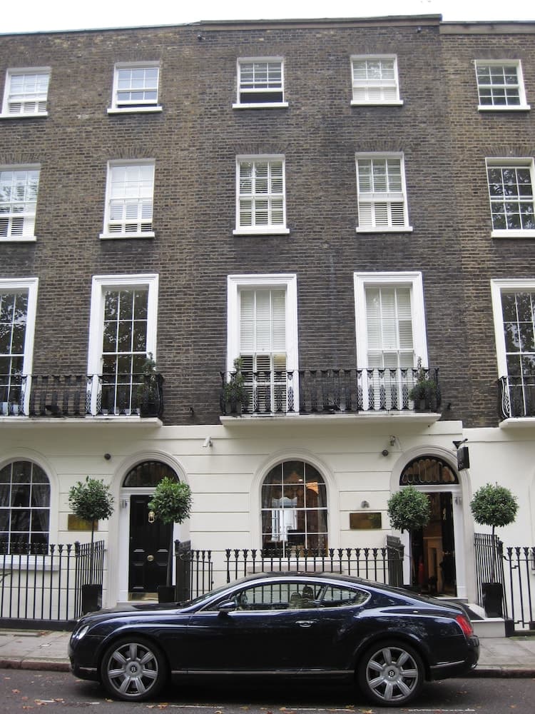 The Melville Hotel main