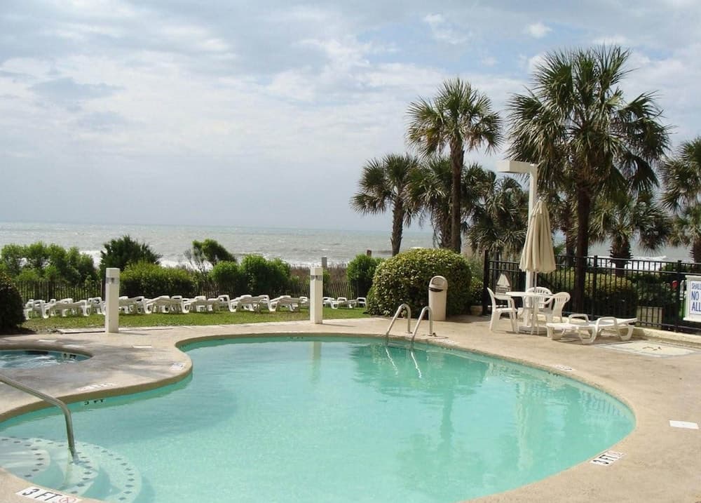 Schooner II Beach & Racquet Club main