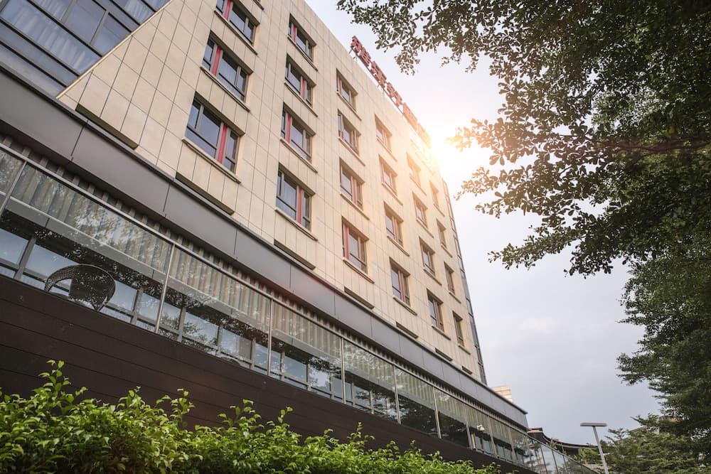 Aloft Dongguan Songshan Lake main