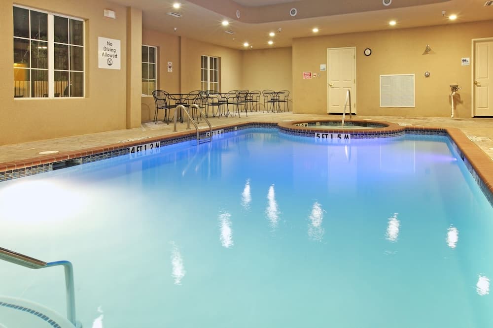 Holiday Inn Express And Suites Kilgore North main