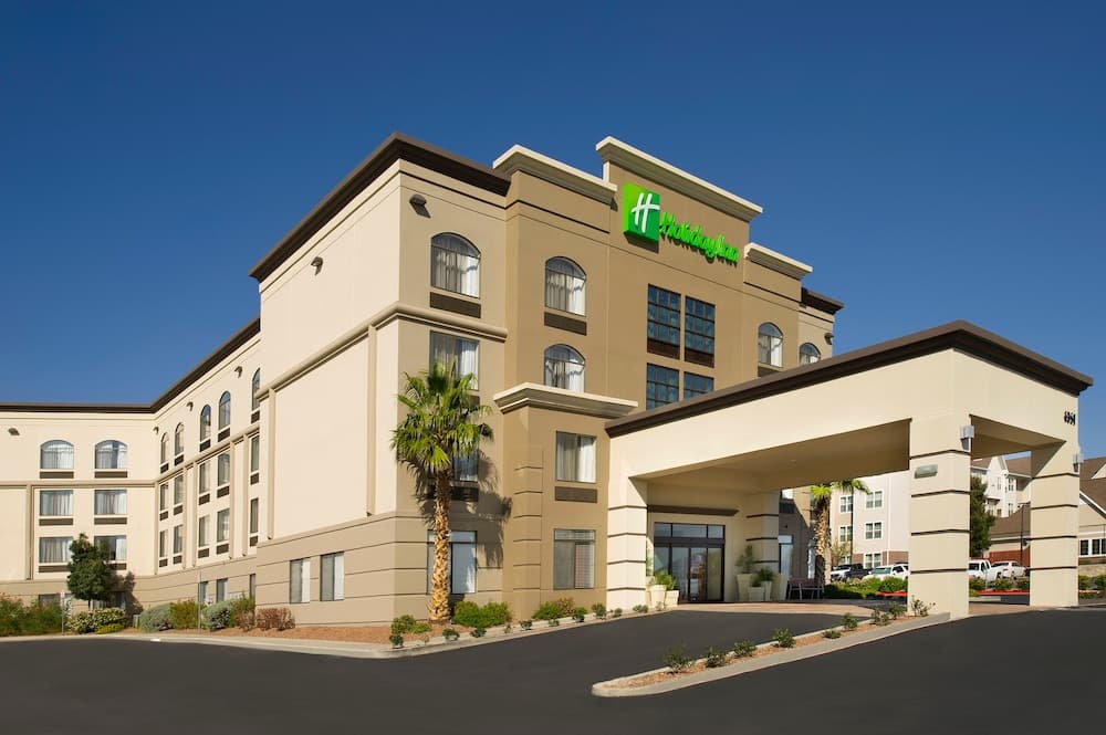Holiday Inn El Paso Airport main