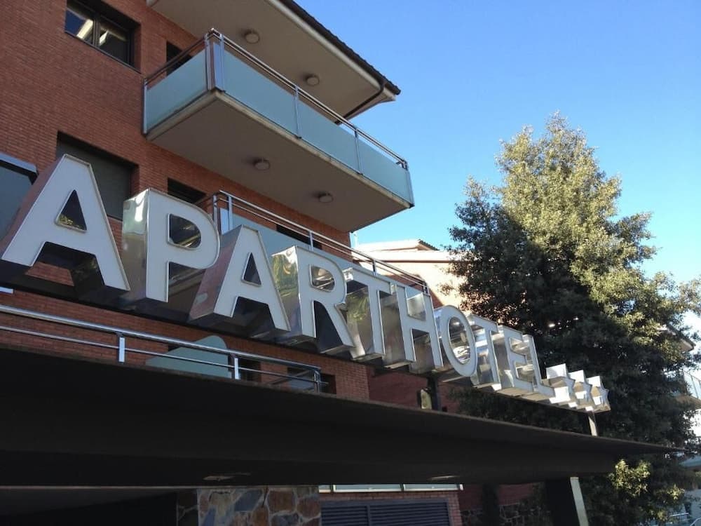 Del Golf Aparthotel