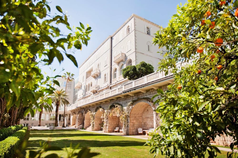 Grand Villa Argentina main