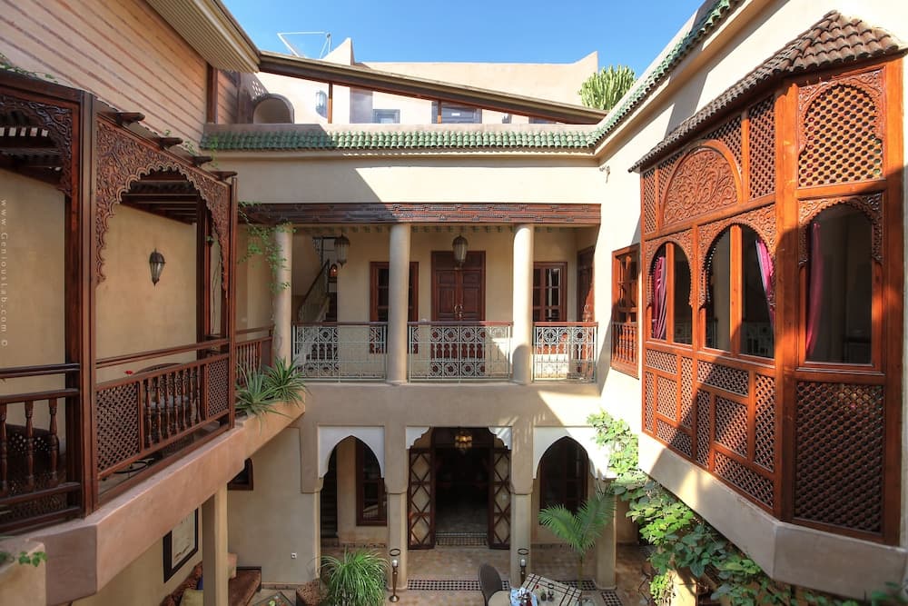 Riad Zayane main