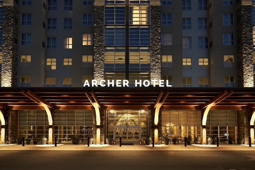 Archer Hotel Seattle Redmond main