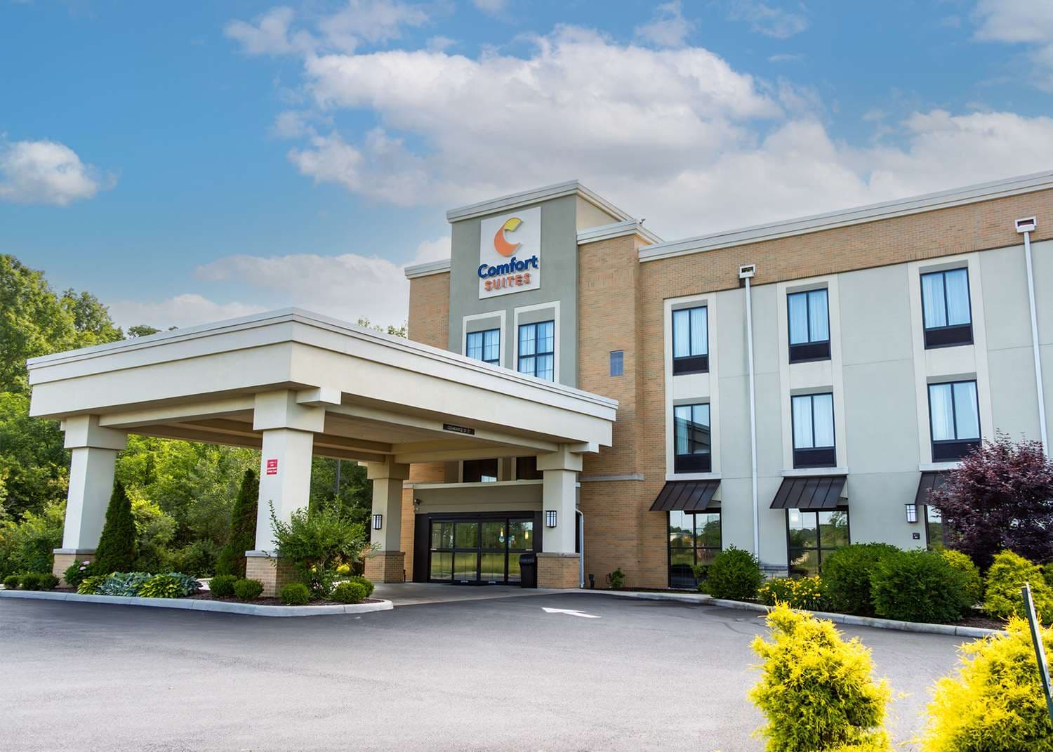 Comfort Suites Youngstown North main