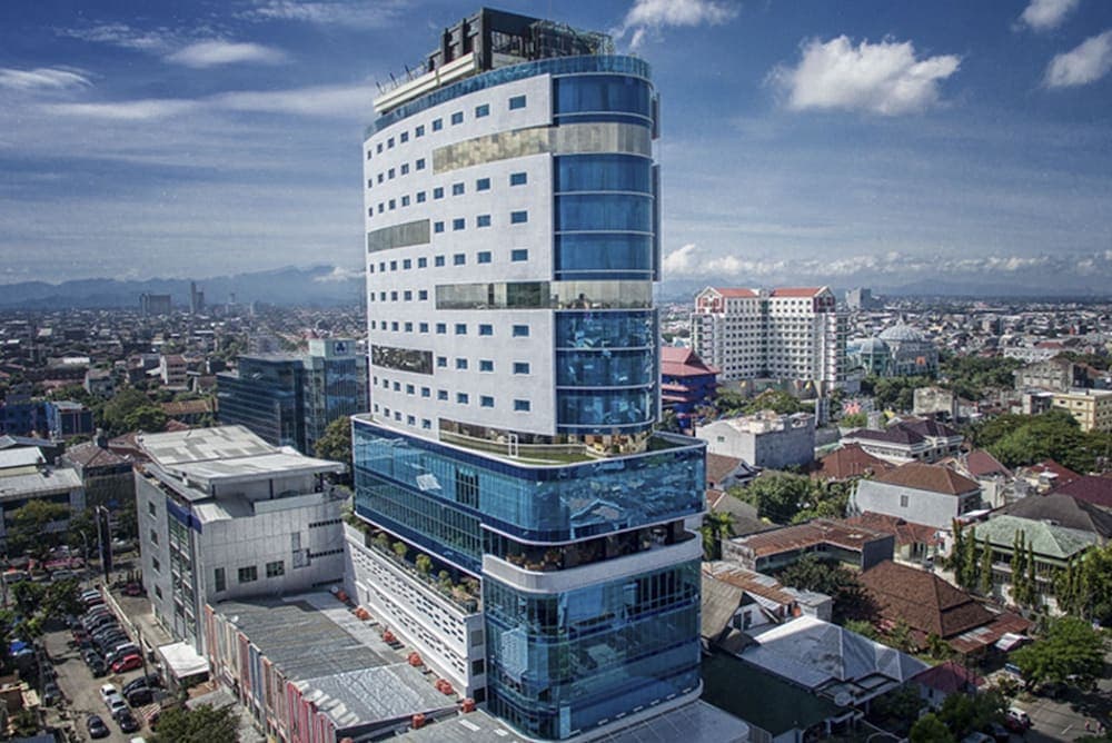 Meliá Makassar main