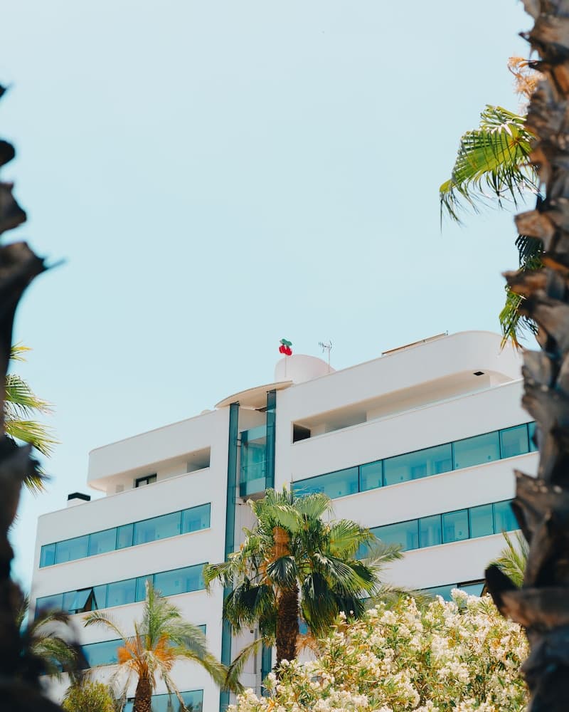 El Hotel Pacha main