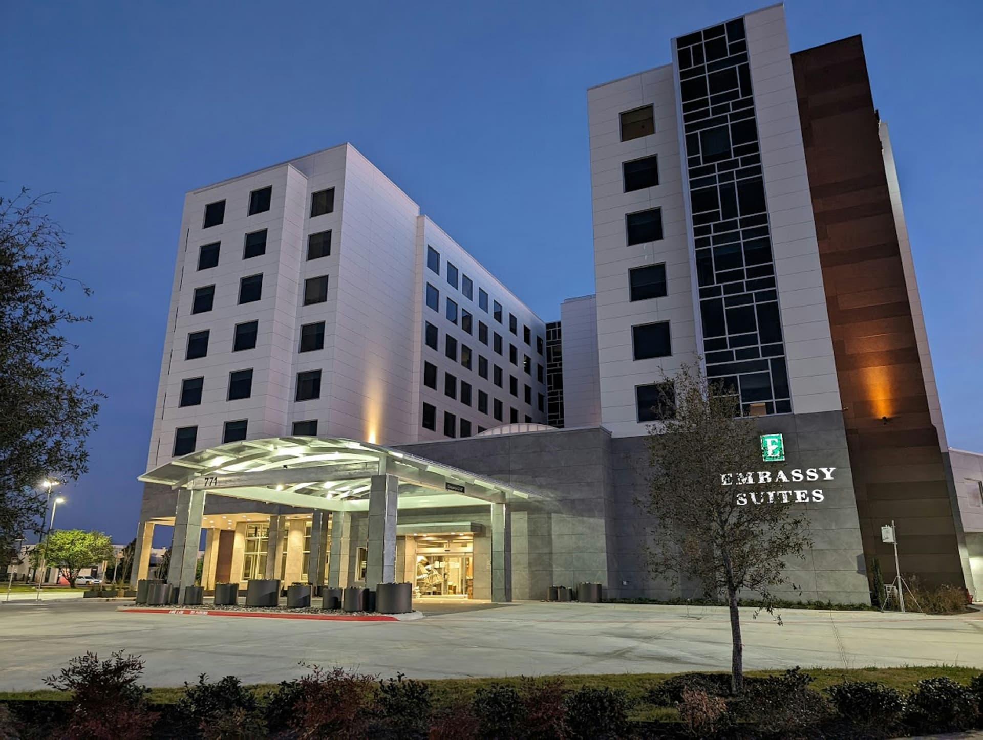 Embassy Suites by Hilton Irving Las Colinas main