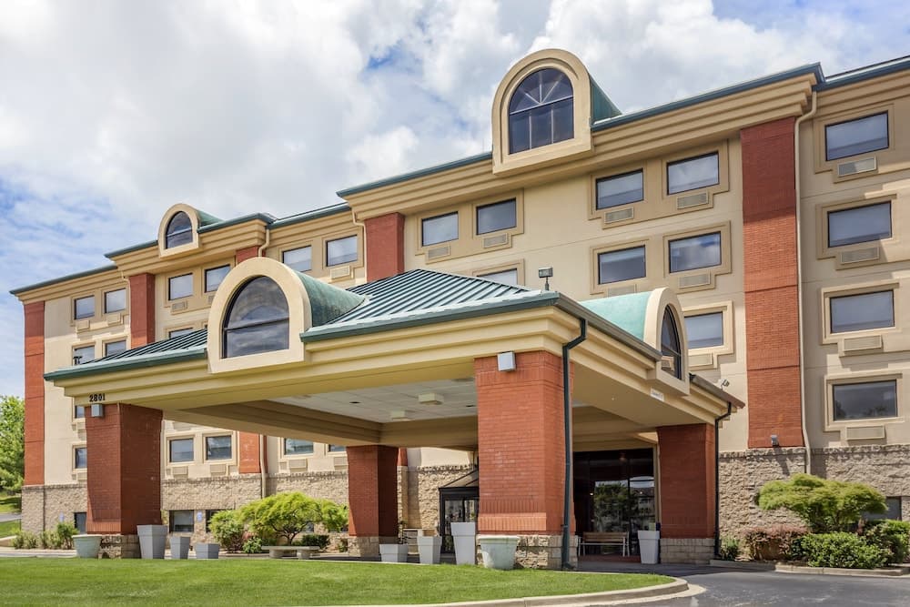 Holiday Inn Express Branson - Green Mountain Drive main