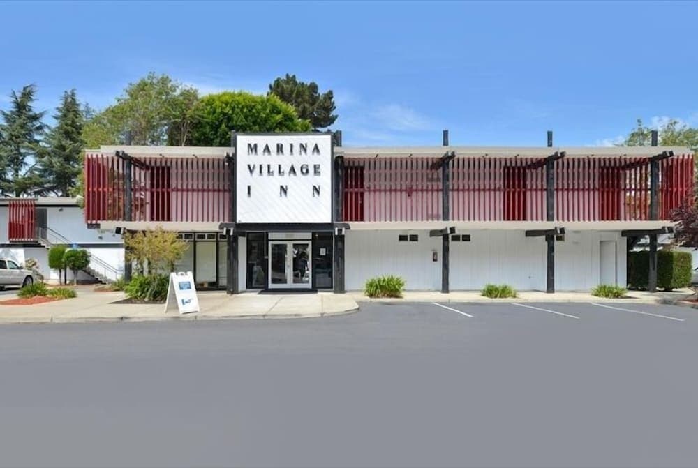 Marina Village Inn main