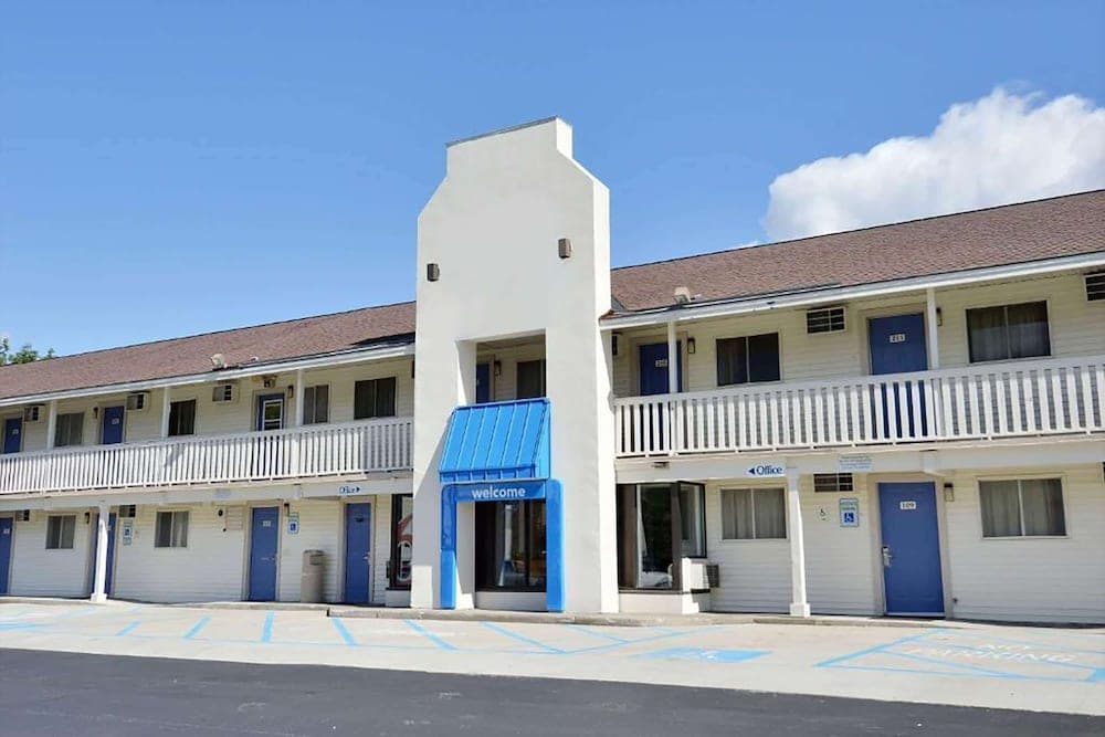Travelodge By Wyndham Brattleboro Vt main