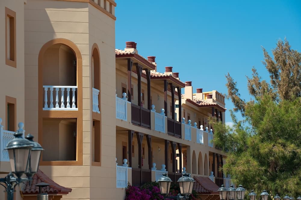 Elba Lucía Sport & Suite Hotel main