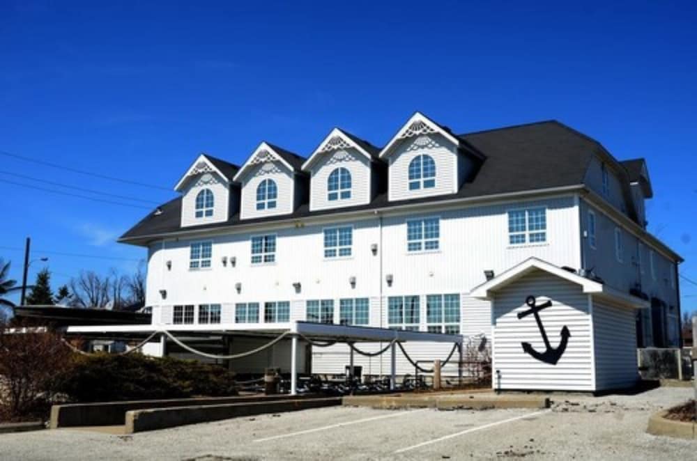 Seacliffe Inn main