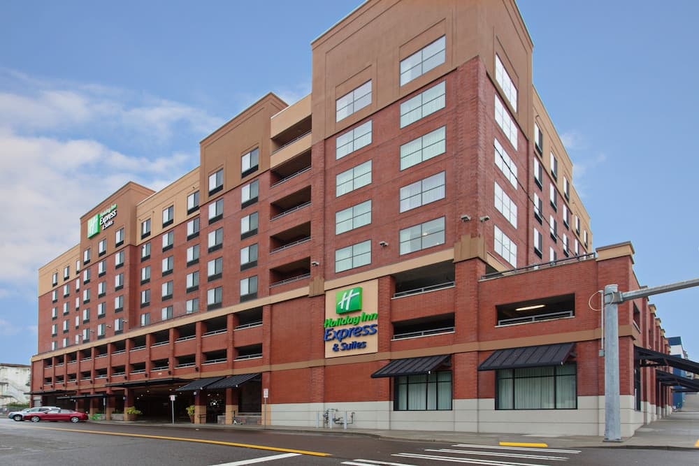 Hilton Garden Inn Tacoma Downtown main