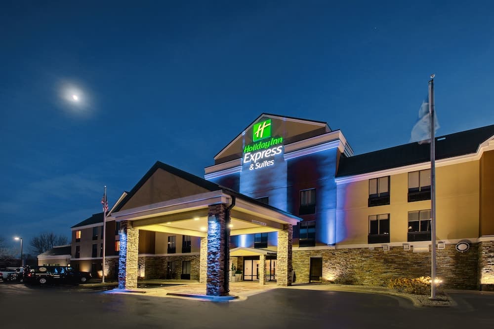 Holiday Inn Express And Suites Cedar Rapids I 380 main