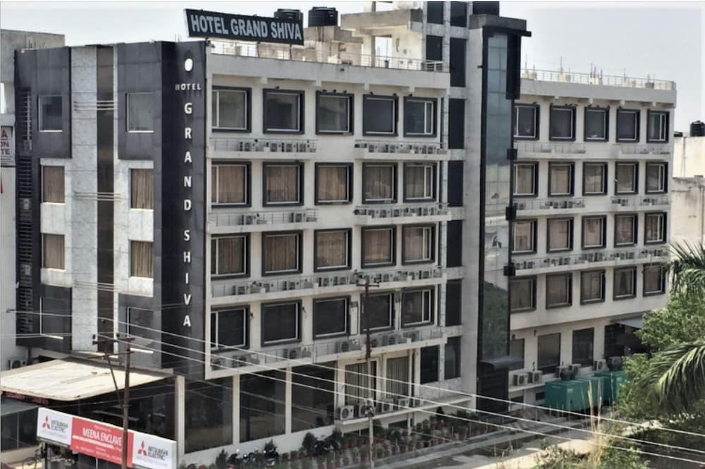 Grand Shiva main