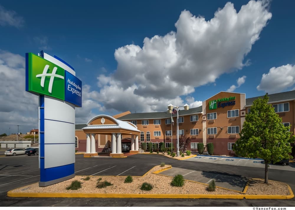 Holiday Inn Express Winnemucca main