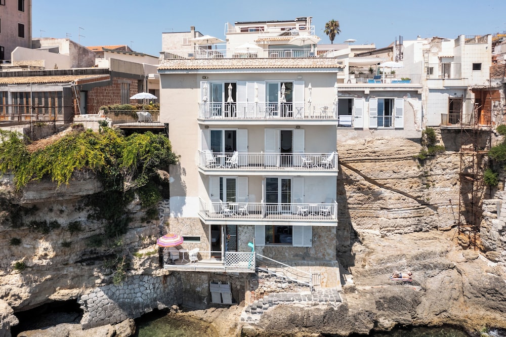 Giuggiulena Bed & Breakfast main