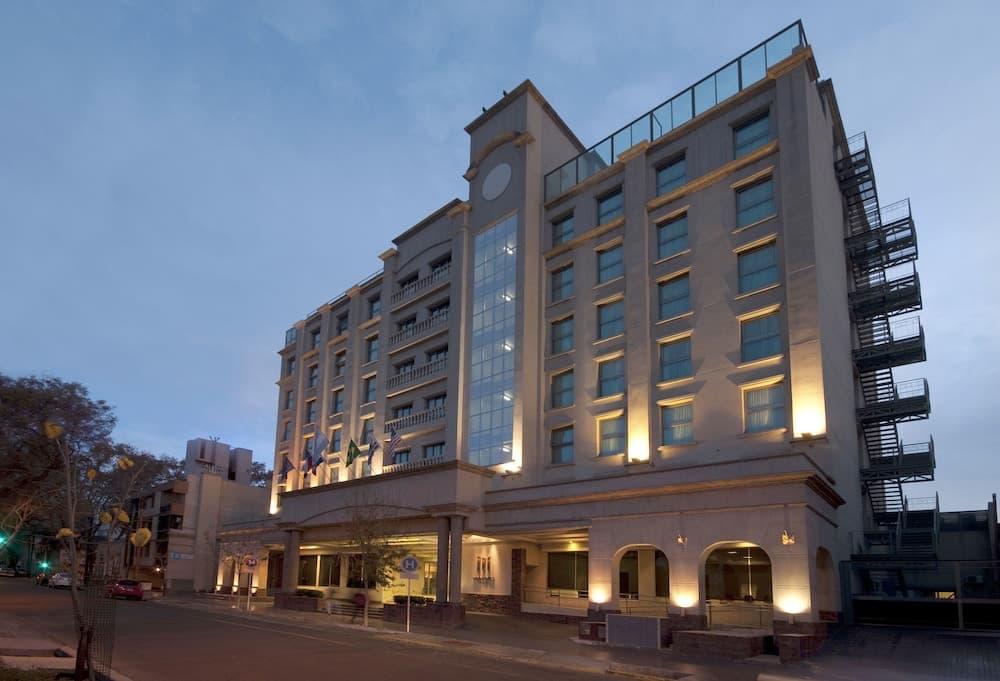 Mod Hotels Mendoza main
