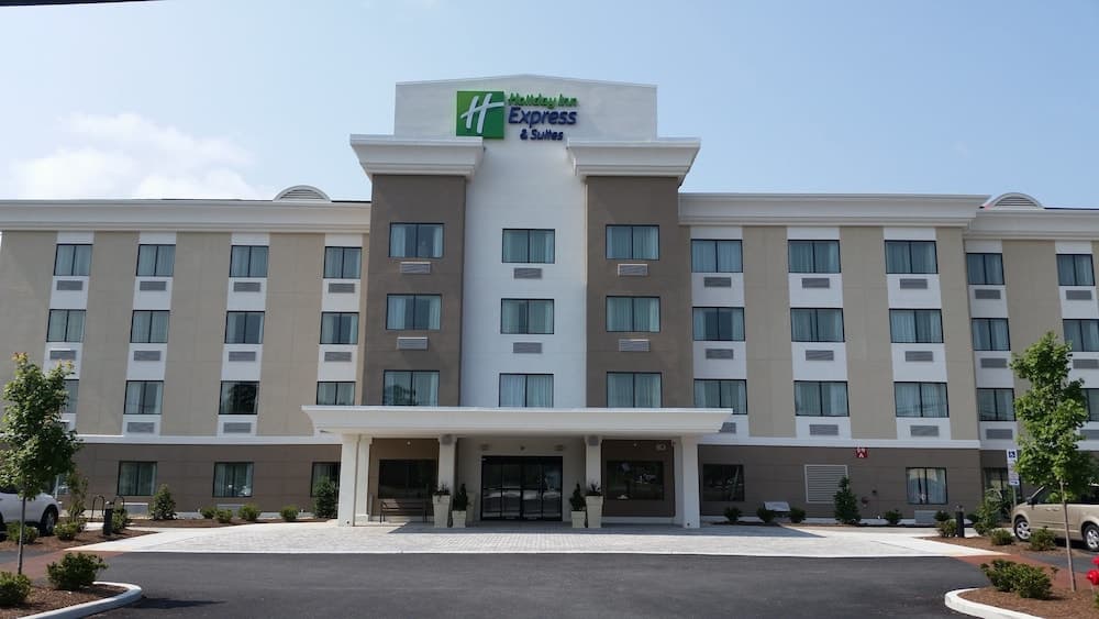 Holiday Inn Express And Suites West Ocean City main
