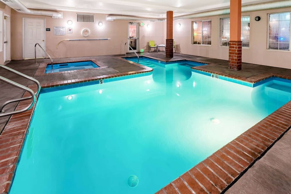La Quinta Inn & Suites by Wyndham Fruita main
