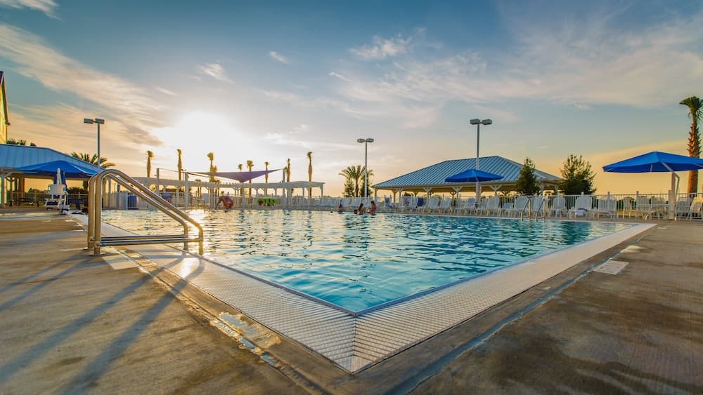 Holiday Inn Club Vacations Orlando Breeze Resort main
