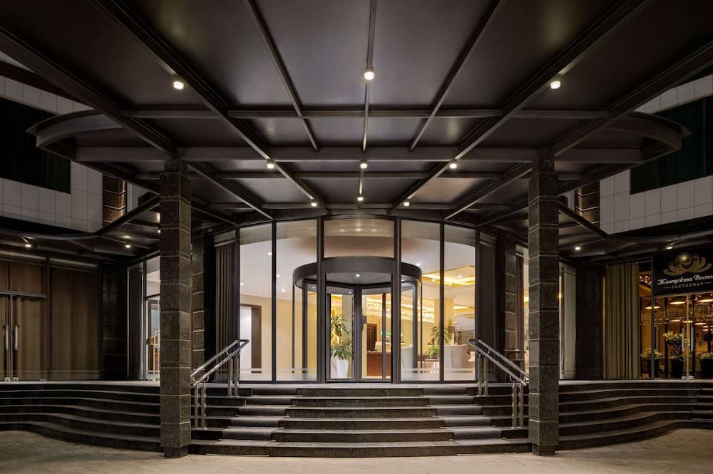 Wyndham Garden Tashkent main