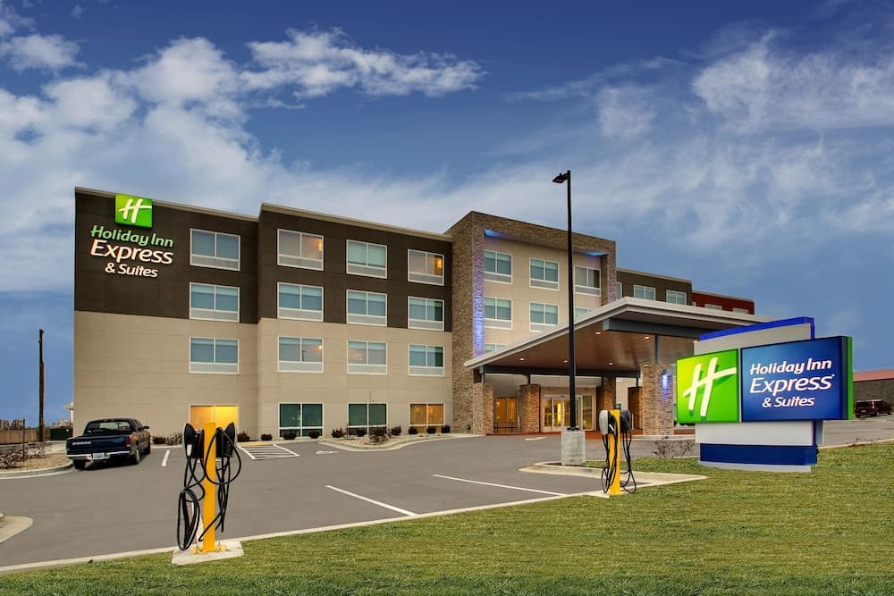 Holiday Inn Express & Suites Mt Sterling North main