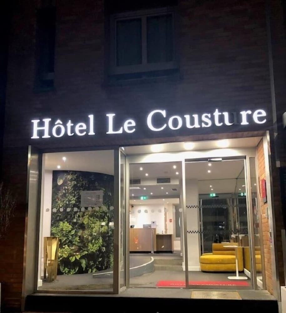 Cousture Hotel main