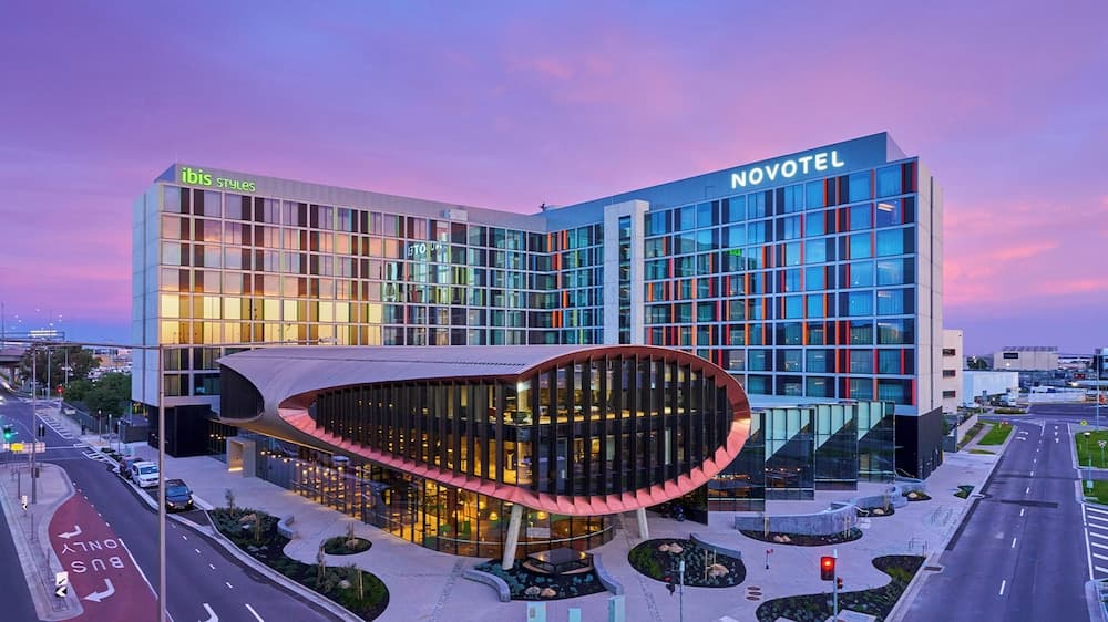 ibis Styles Melbourne Airport main