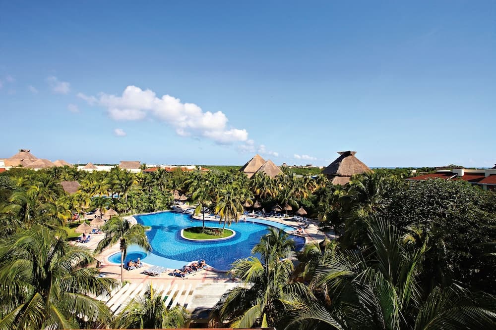 Bahia Principe Grand Coba main
