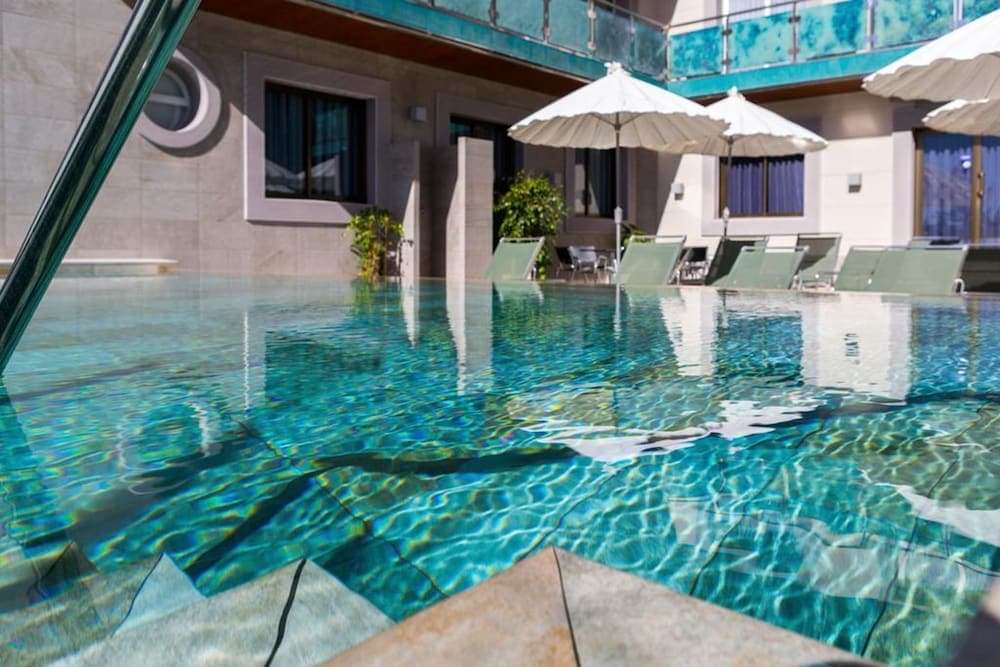 Sant Jordi Boutique Hotel main