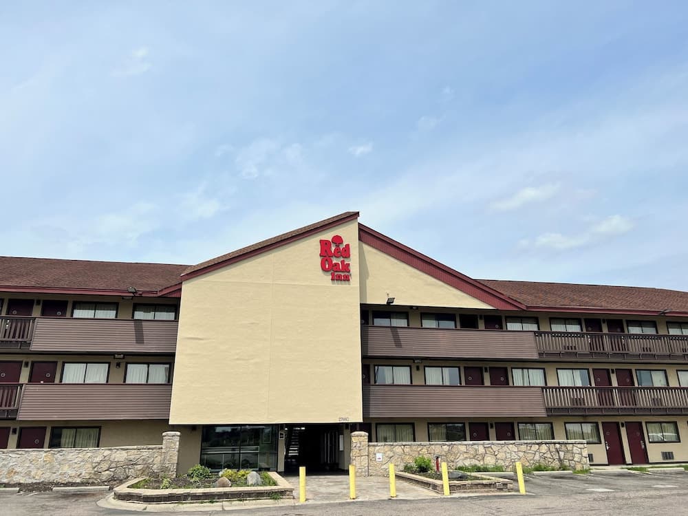 Red Oak Inn Detroit - Southfield main