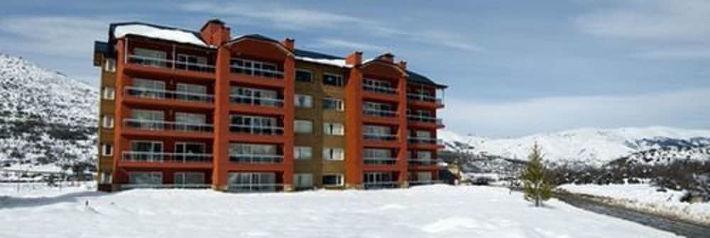 Condo Hotel Bariloche by Nobile main