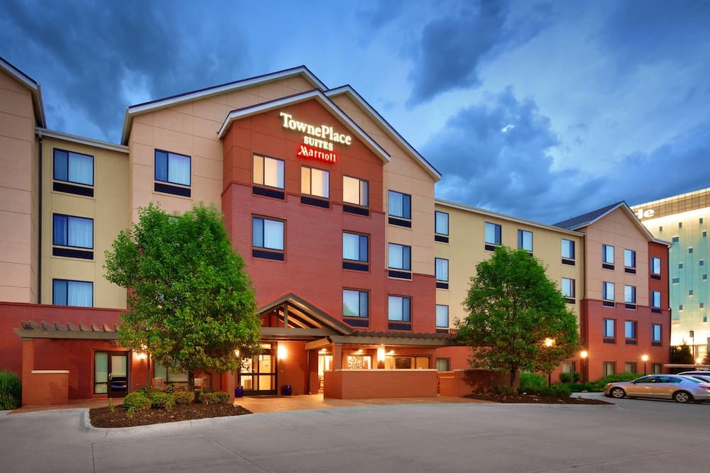 Towneplace Suites Omaha West main