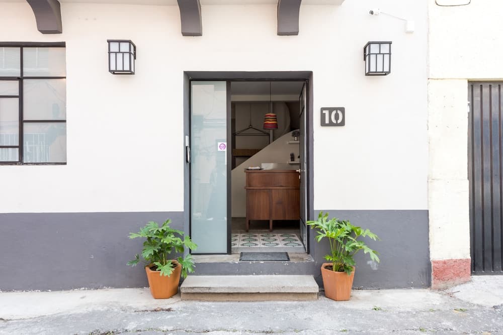 La Palomilla Bed & Breakfast main