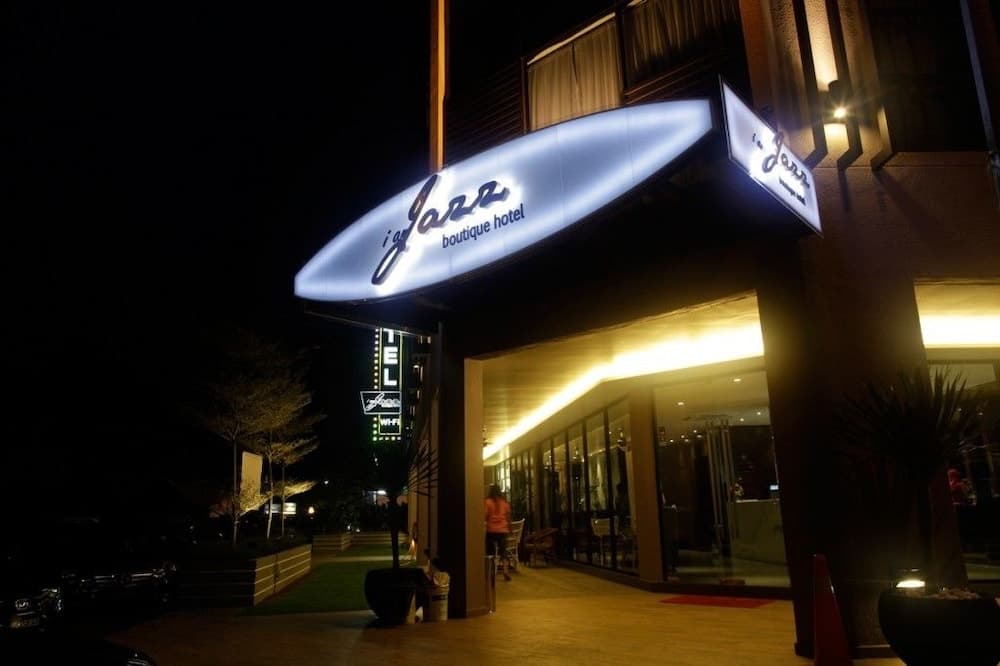 I Am Jazz Boutique Hotel main