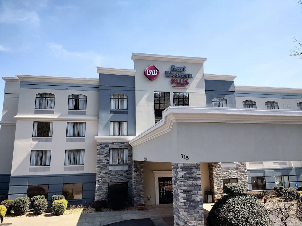 Best Western Plus Dalton Inn main