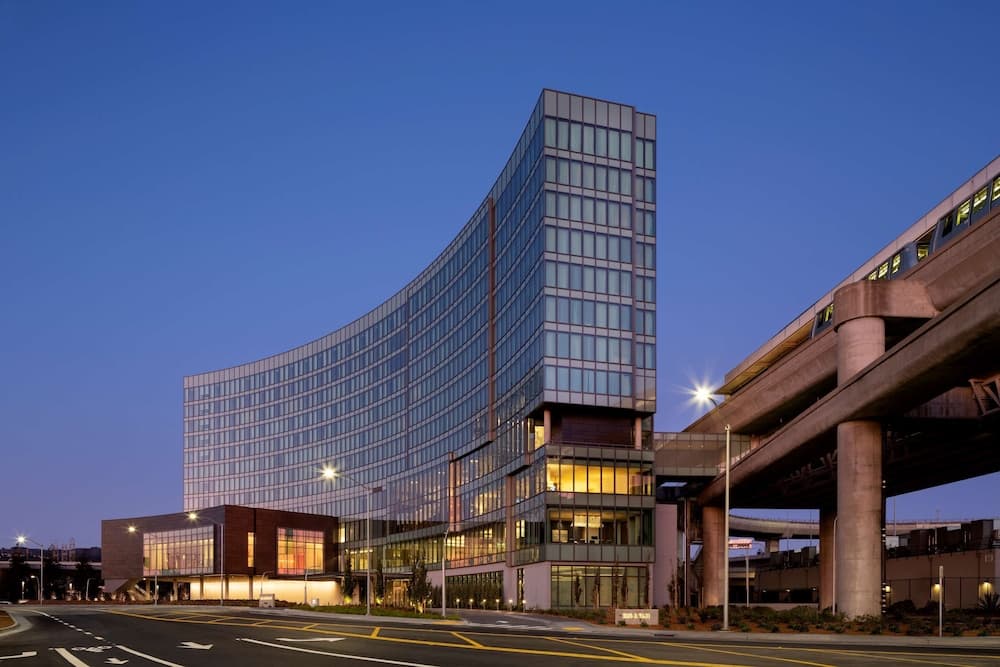Grand Hyatt At Sfo main