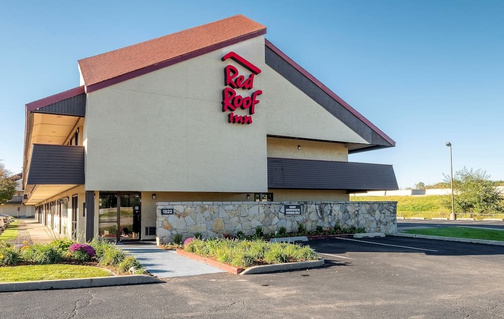 Travelodge By Wyndham Peoria main