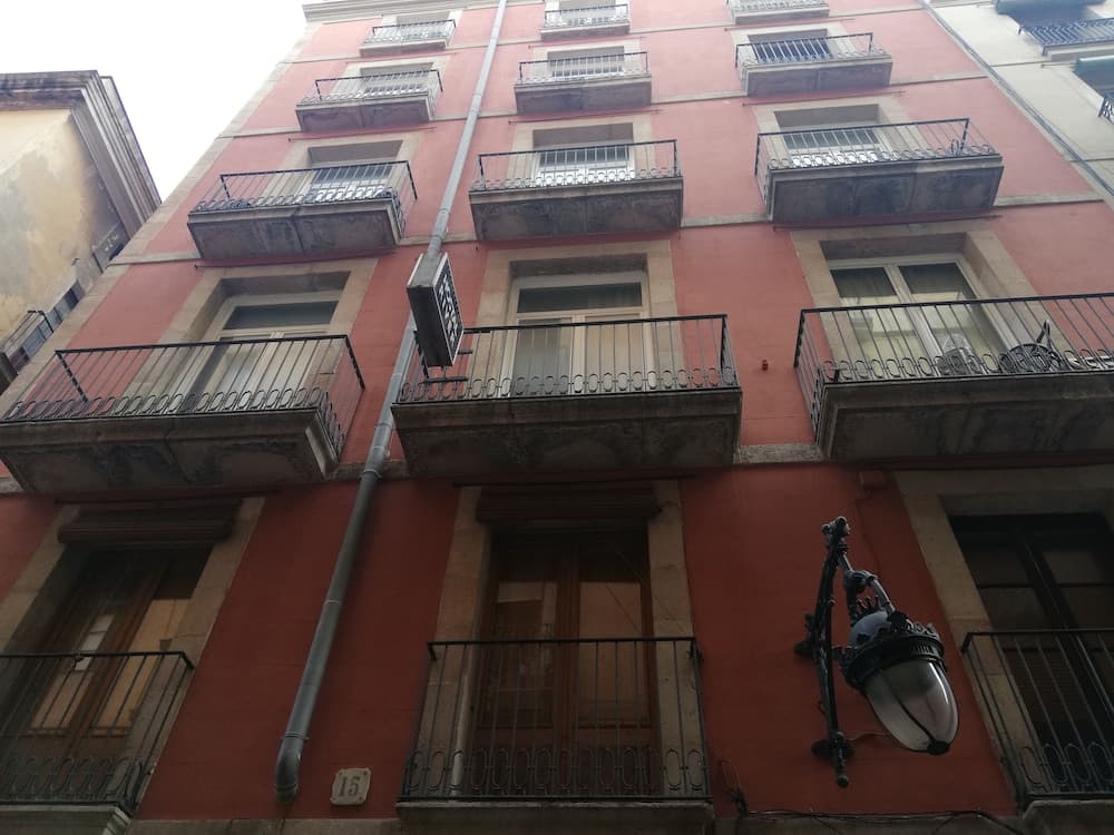 Hostal River