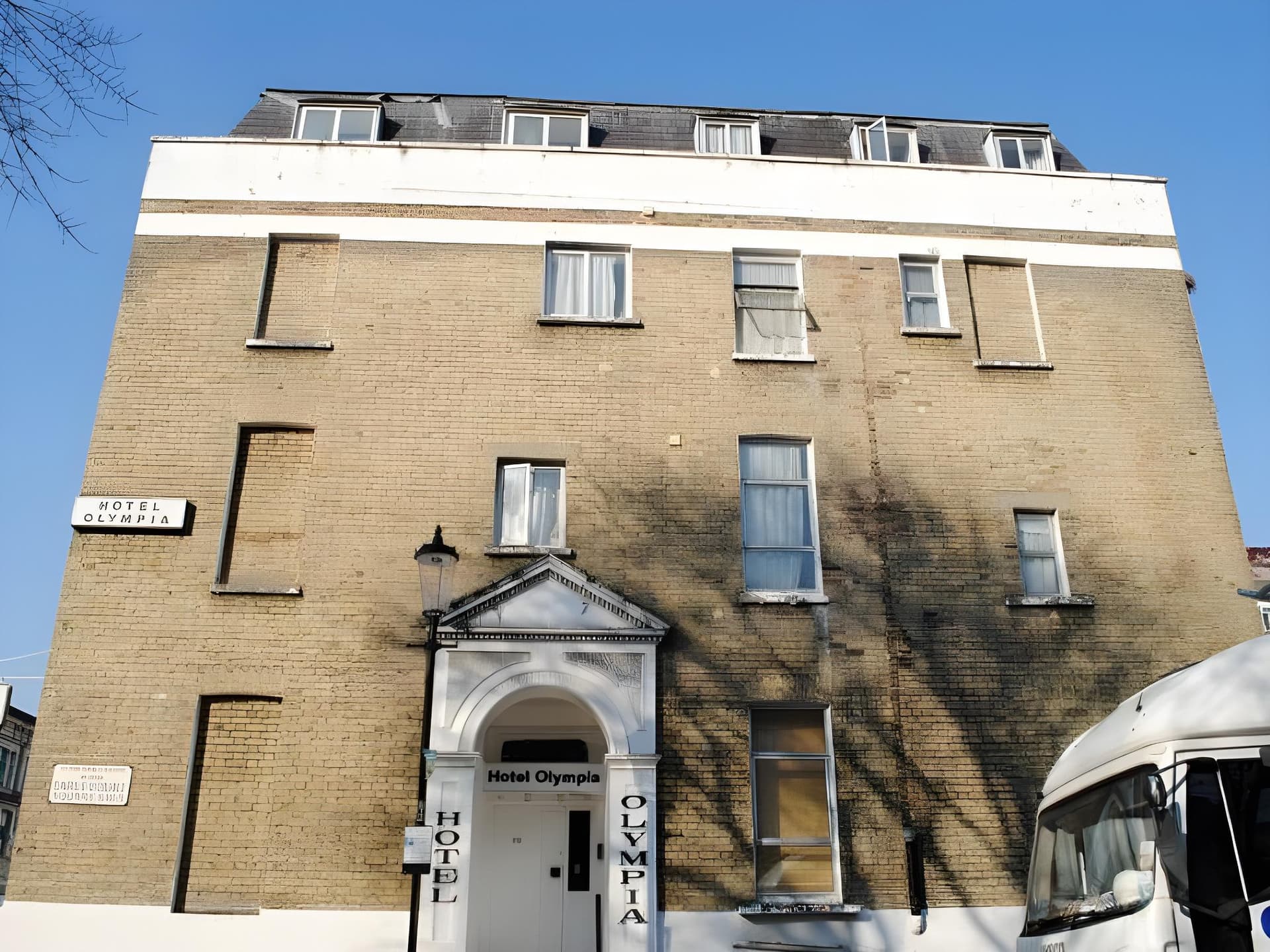 Hotel Olympia main