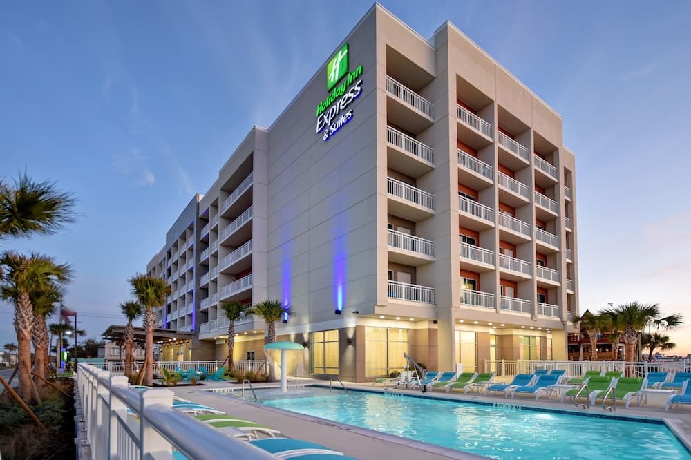 Holiday Inn Express And Suites Galveston Beach main