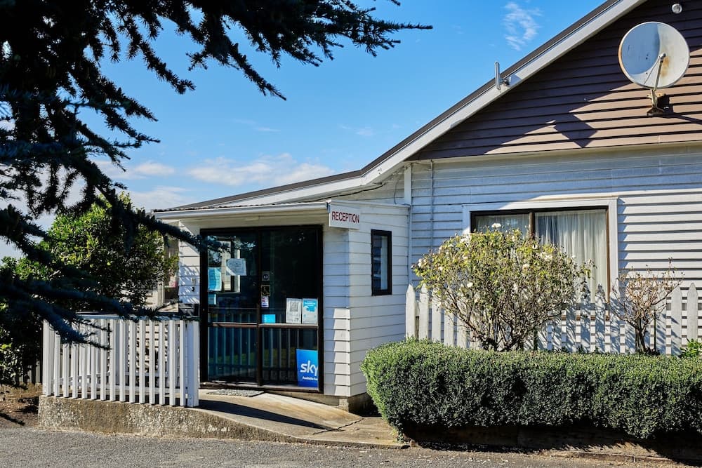 Alpine View Motel main