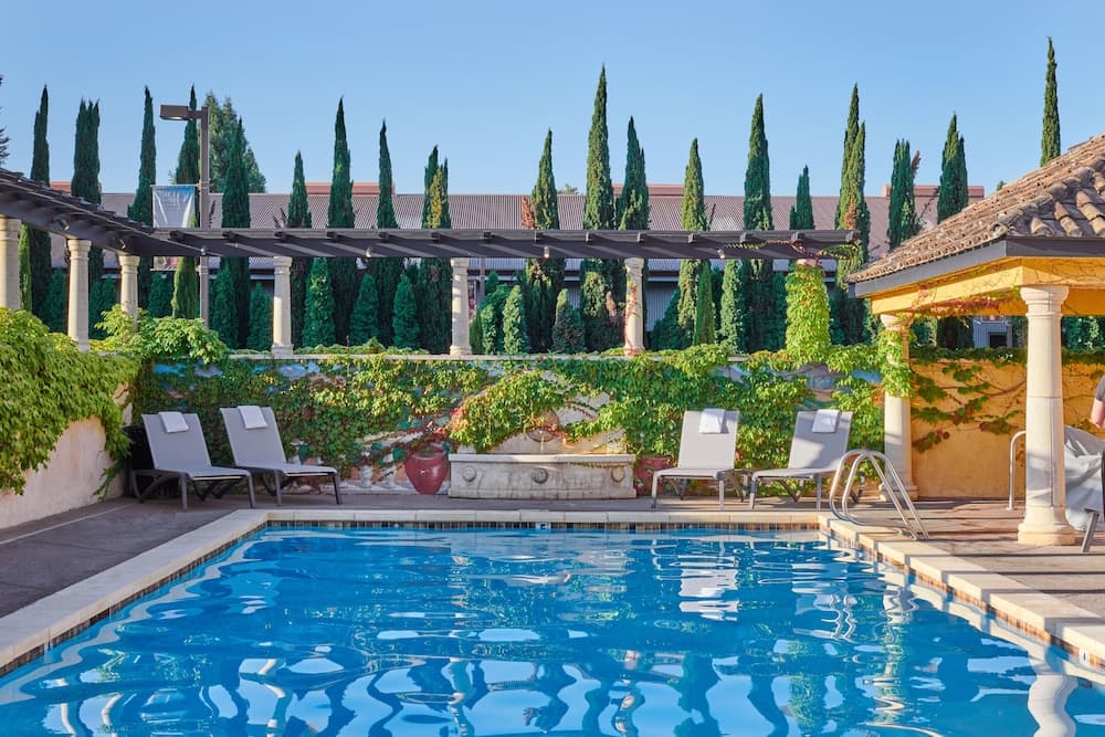 Best Western Dry Creek Inn main