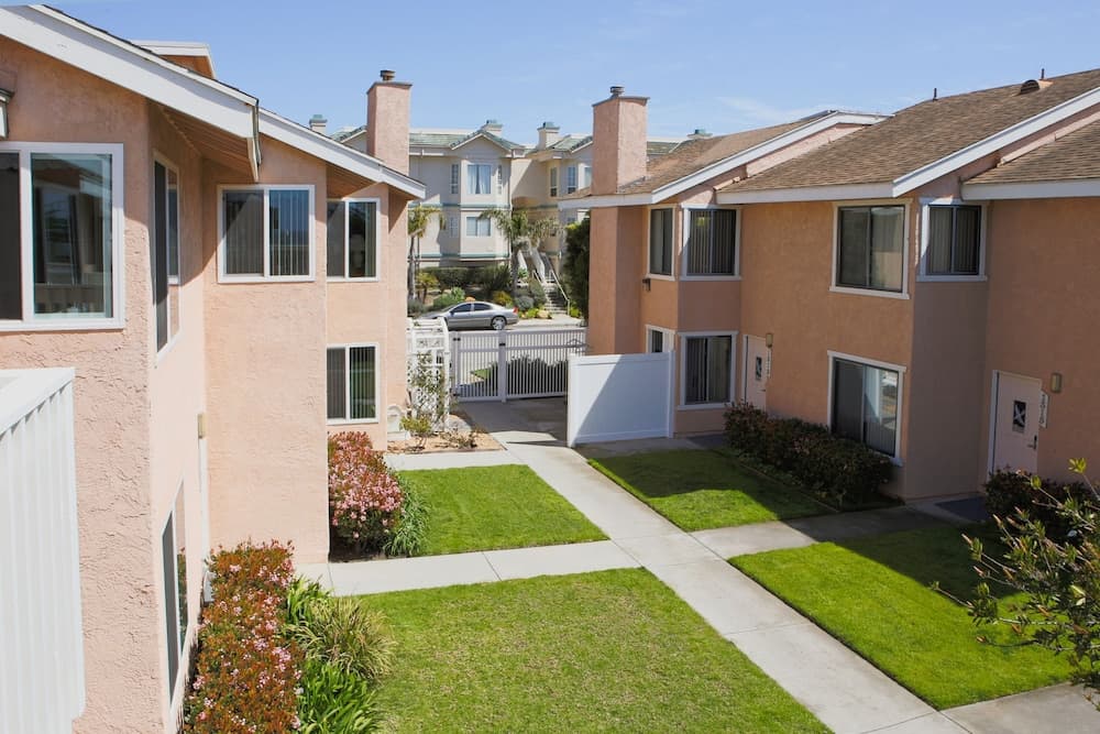 Channel Island Shores main