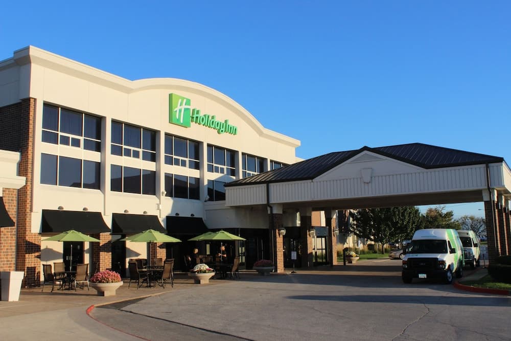Holiday Inn Des Moines-Airport/Conf Center main