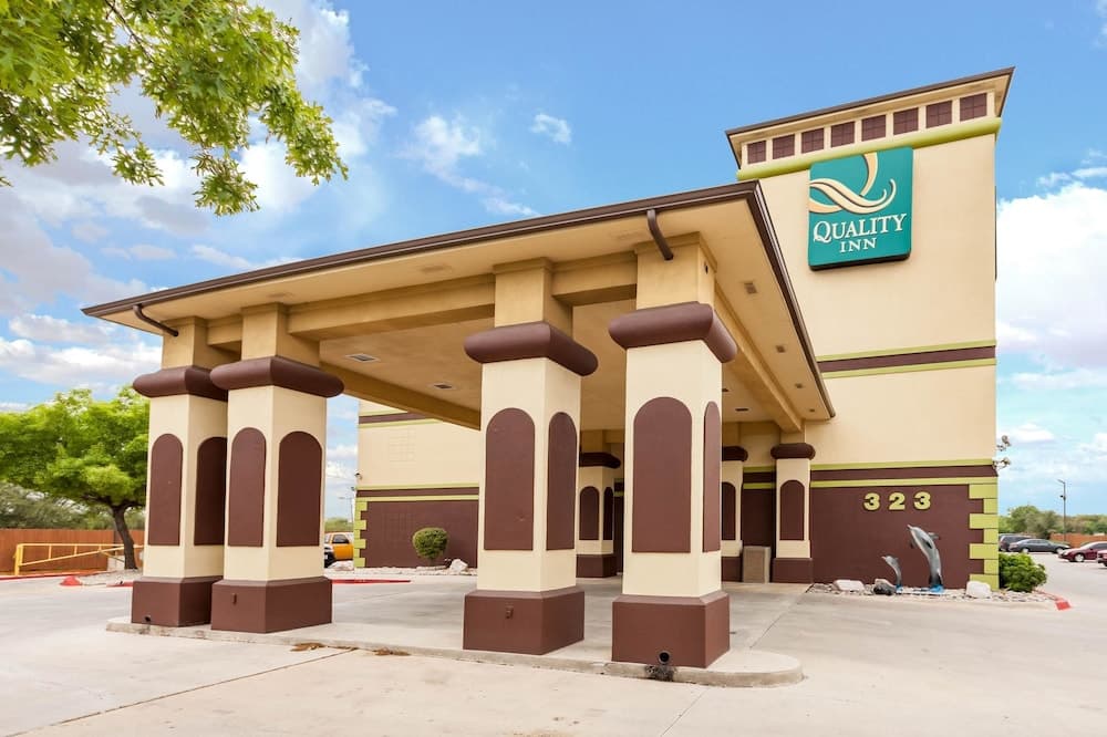 Quality Inn Near Seaworld main