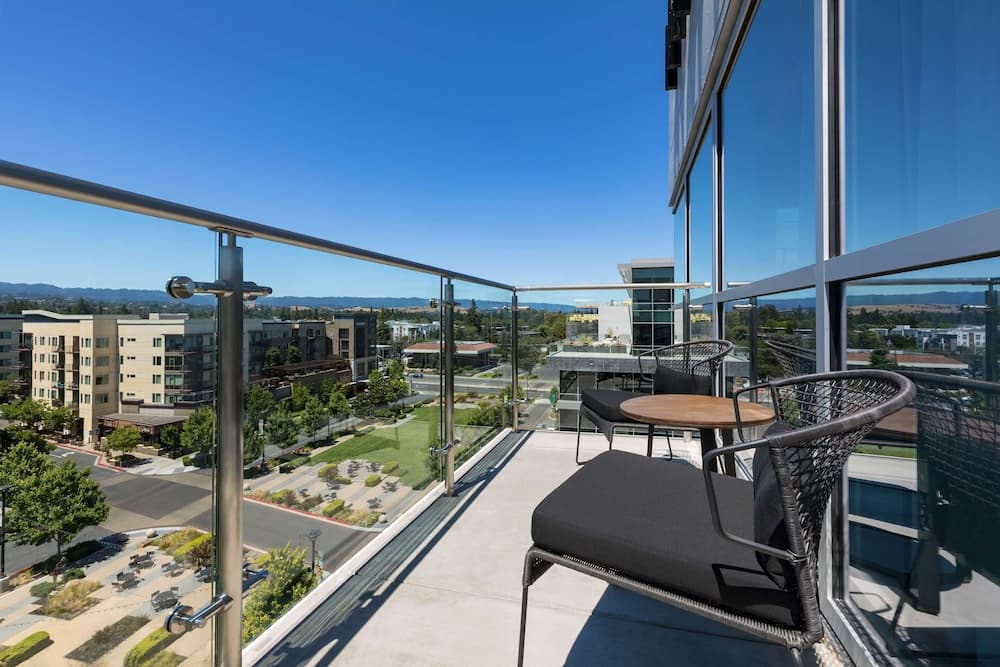 Hyatt Centric Mountain View main